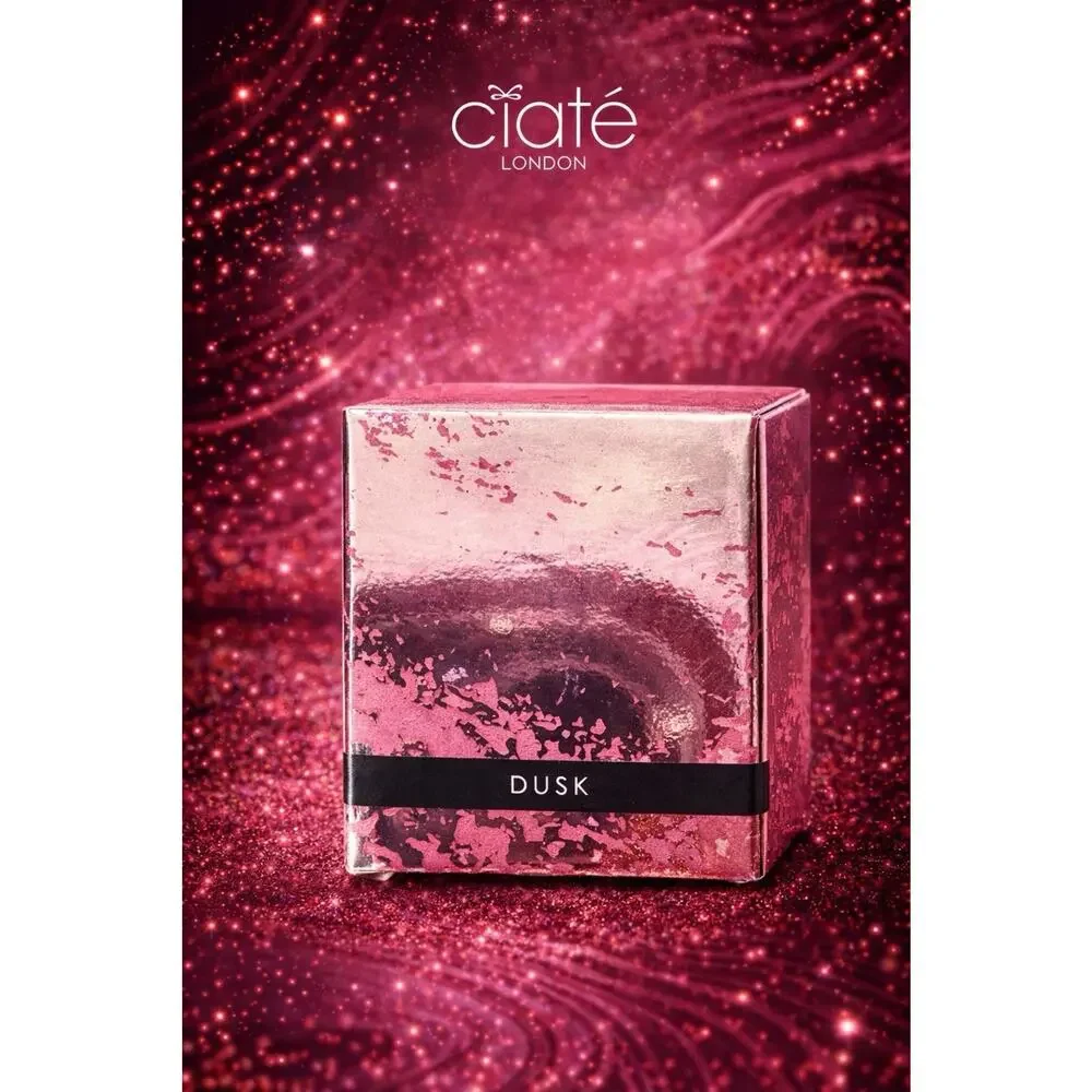 Ciaté London - Marbled Light - Illuminating Blusher - Shade: Dusk- 0.123 oz/3.5g